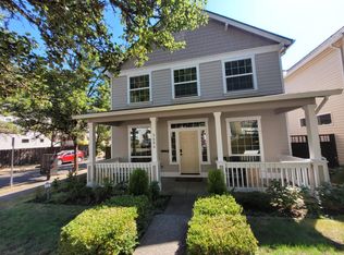 5686 NE Canard Dr, Hillsboro, OR 97124