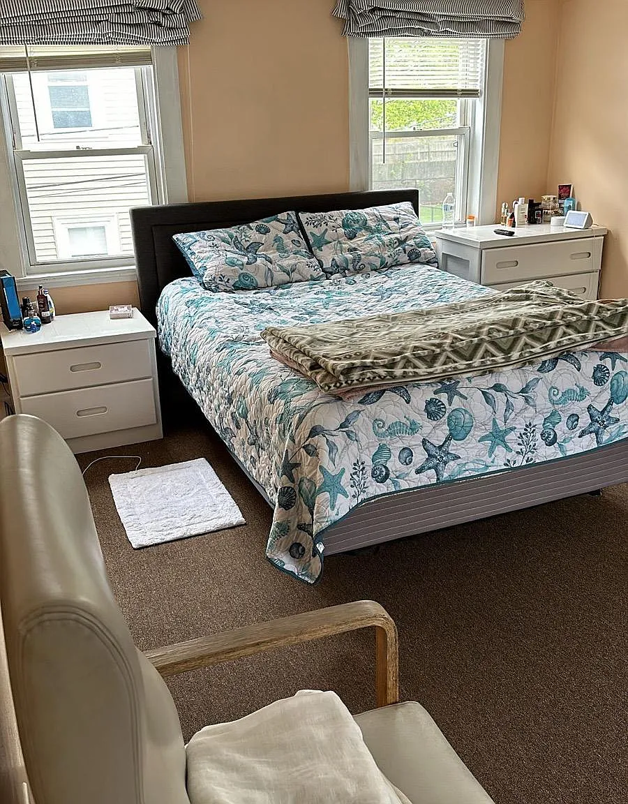 3 bed, 1200 sqft, $2,600 — Photo 2