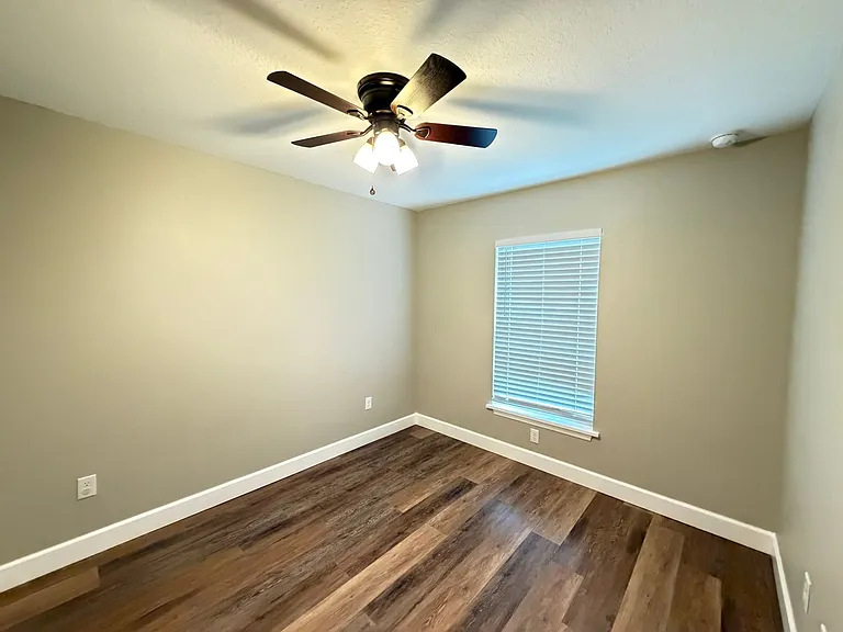 16513 SW 22nd Terrace Rd — Photo 8