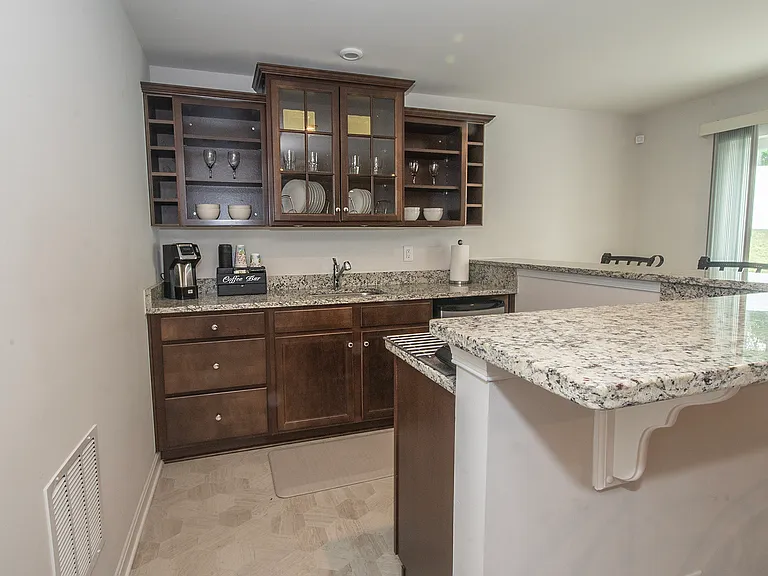 225 Brafferton Blvd #BASEMENT — Photo 16