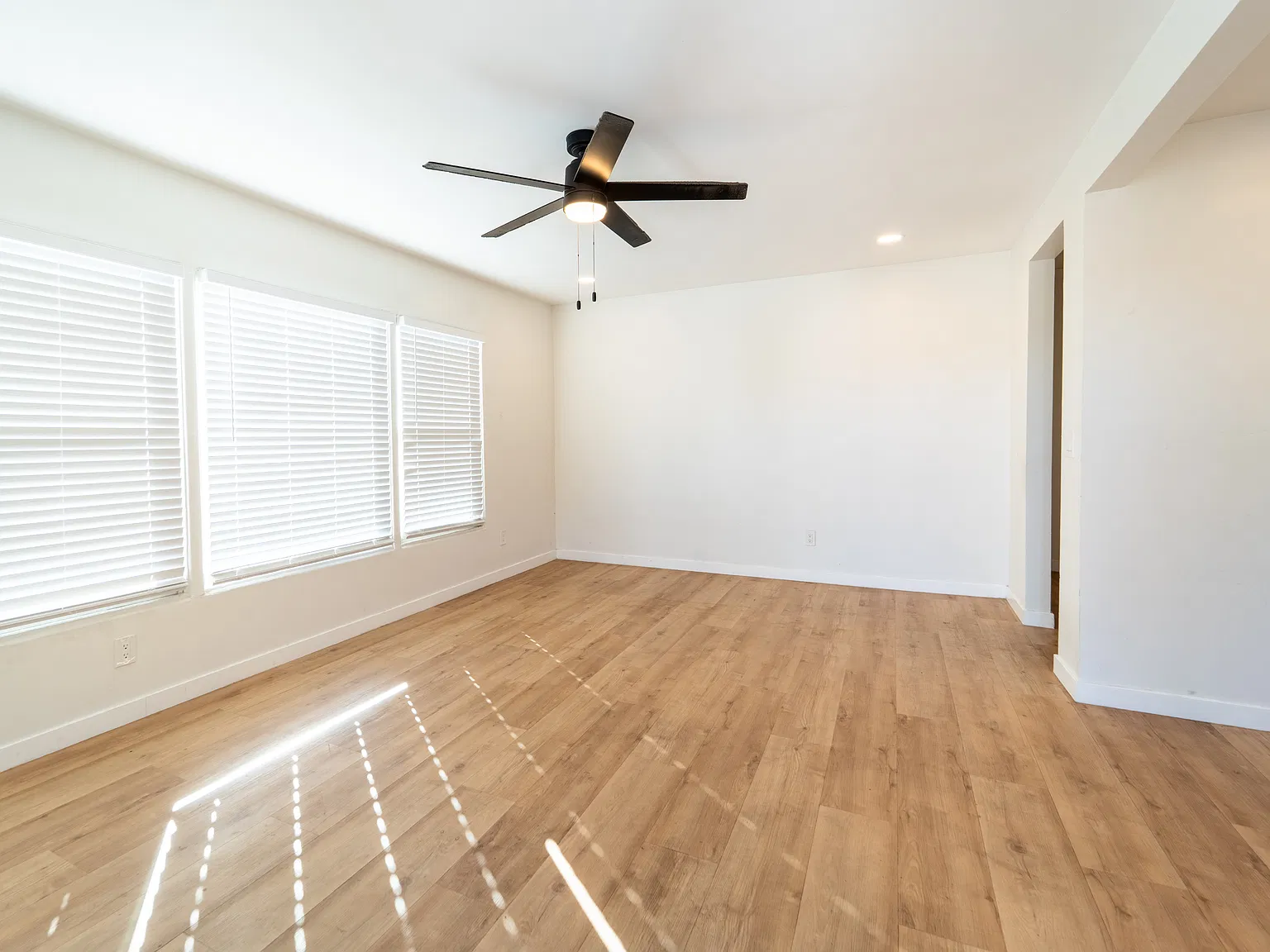1908 San Diego Ave — Photo 4