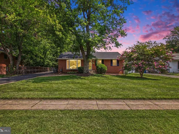 5422 Ferndale St, Springfield, VA 22151