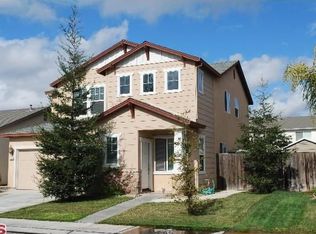 2327 Bungalow Ct, Riverbank, CA 95367
