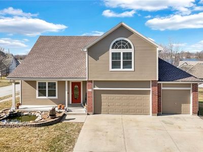 504 Bayview Dr, Raymore, MO, 64083