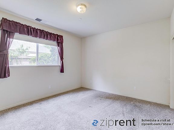 5th image of 707 Harry James Ct