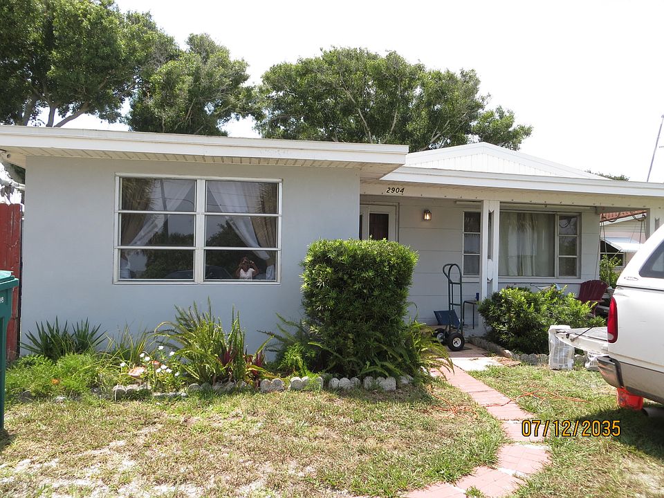 1st image of 2904 Riverview Dr #1