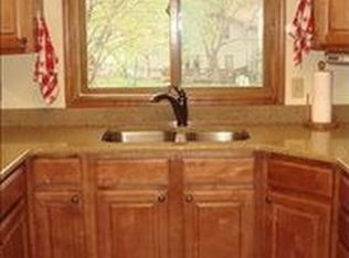 2605 N 129th Cir, Omaha, NE 68164