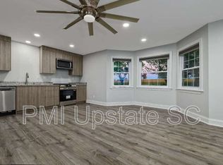 134B Bennetts Bridge Rd, Greer, SC 29651