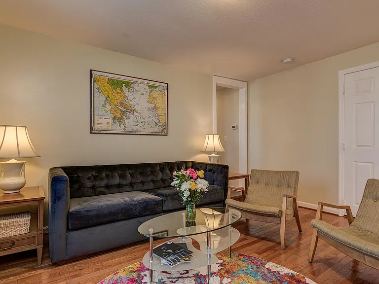 126 Elkwood Ave #201 — Photo 7