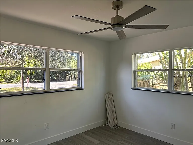 3835 Arlington St — Photo 22
