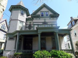 24 Bonn Pl #C, Weehawken, NJ 07086