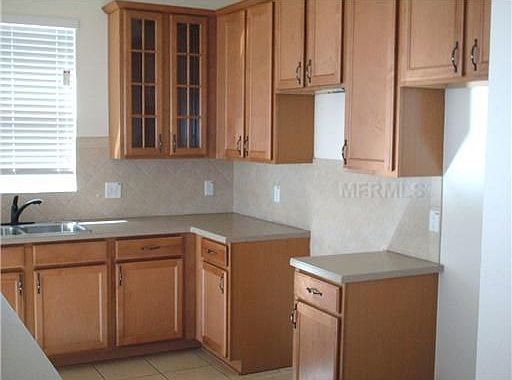 4th image of 30604 Annadale Dr