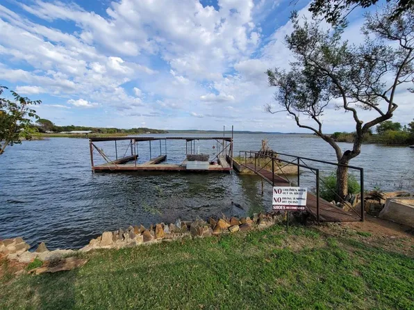 161 Alexander Dr #8, Tow, TX 78672