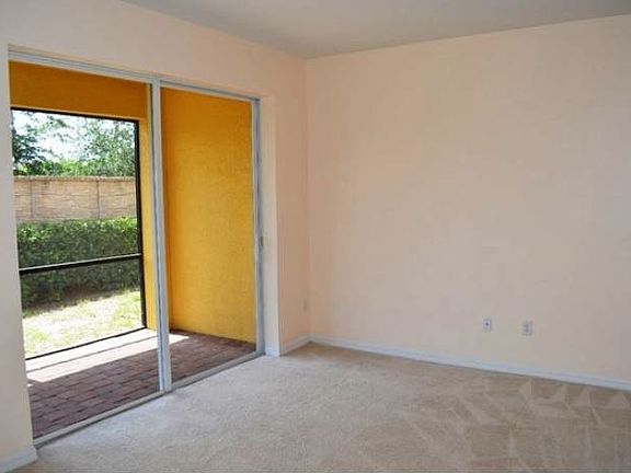 3rd image of 10191 Tin Maple Dr Unit 88