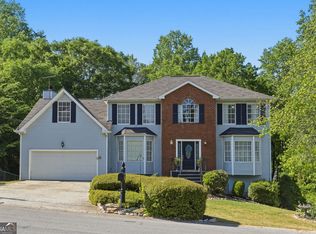 1880 Rocksram Dr, Buford, GA 30519
