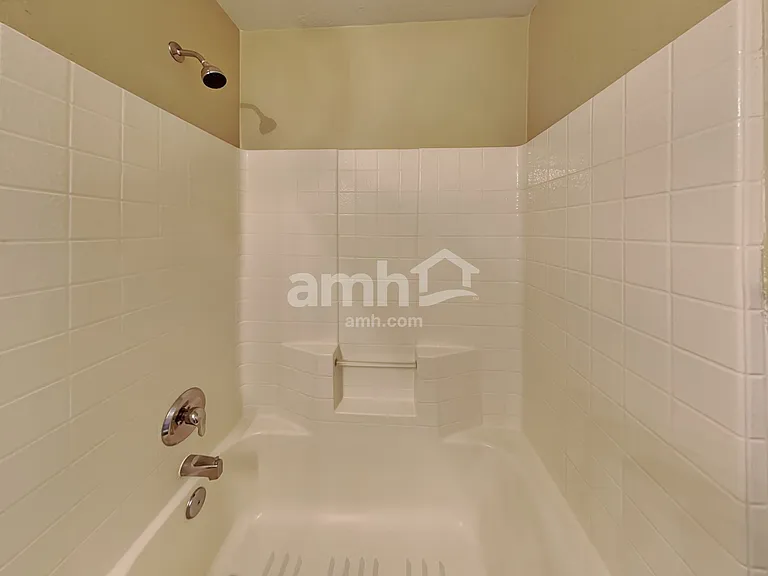 742 W Emerald Key Dr — Photo 15