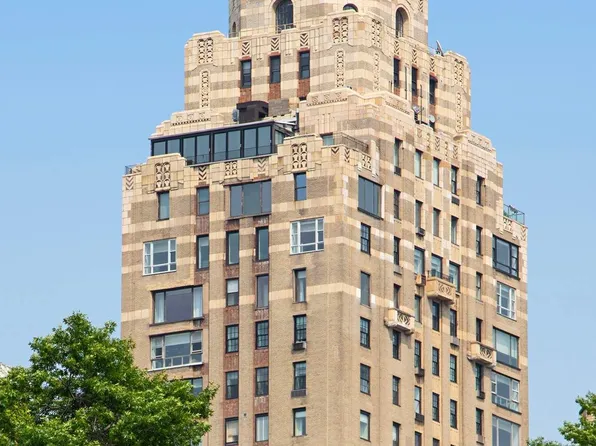 35 East 76th Street image 3 of 22