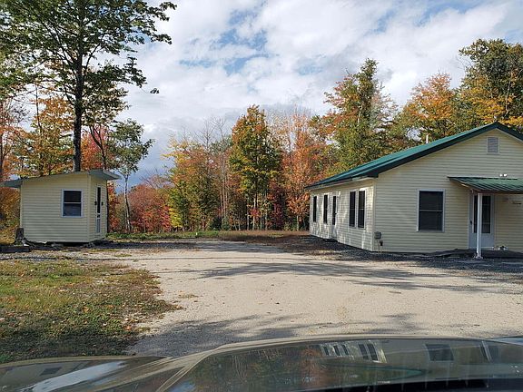 2nd image of 940 Macomber Mill Road