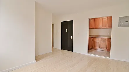 Rented by Park Property Advisors