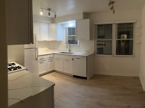 5599 Mayfield Rd APT 2, Cleveland, OH 44124