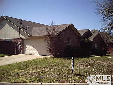 1st image of 6902 Hawaii Ln
