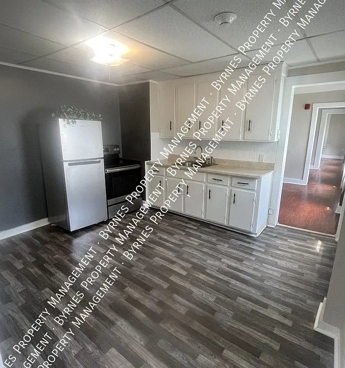 347 Main St #2