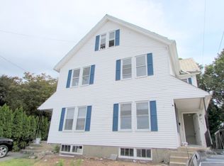 583-587 Academy Ave, Providence, RI 02908