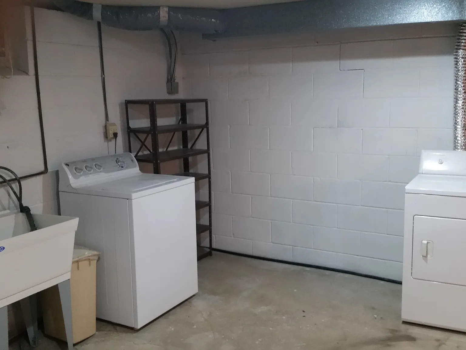 2 bed, 1200 sqft, $1,950 — Photo 3