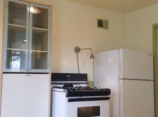 3527 Kempton Way APT B, Oakland, CA