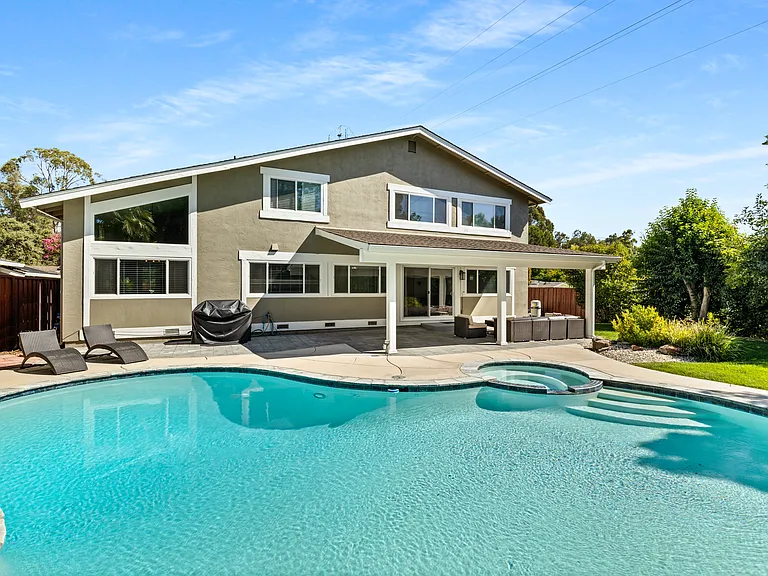 245 Firestone Dr — Photo 19