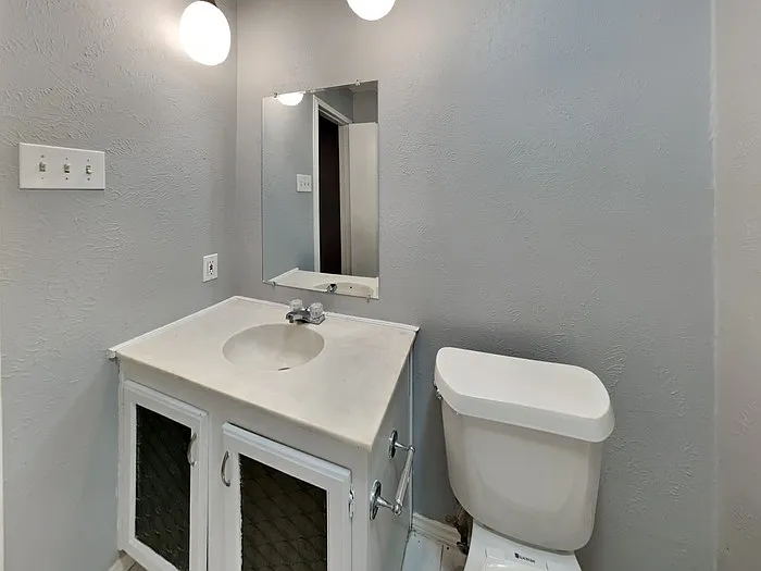 2706 Santa Anna Dr — Photo 9