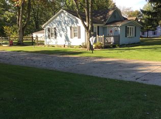 9017 Summerfield Rd, Temperance, MI 48182