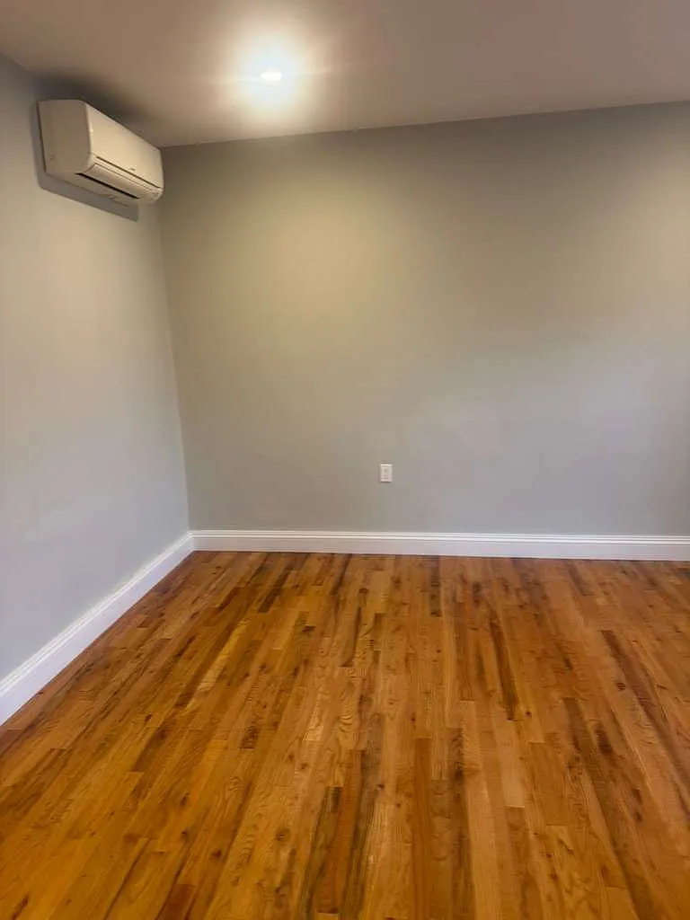 2 bed, 800 sqft, $2,900 — Photo 3
