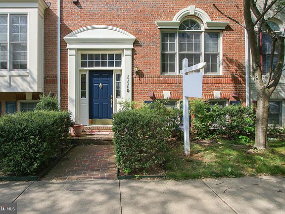 2nd image of 1110 Havencrest St