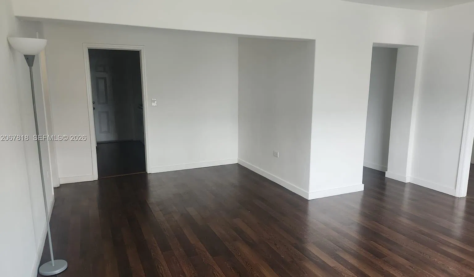 Colonial Plaza Condo — Photo 3