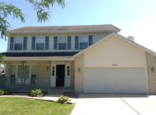 3300 Wexford Ln, Joliet, IL 60431