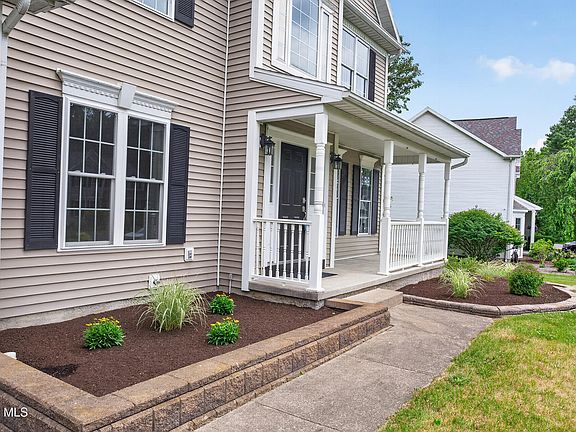 4th image of 10 Reynolds Court