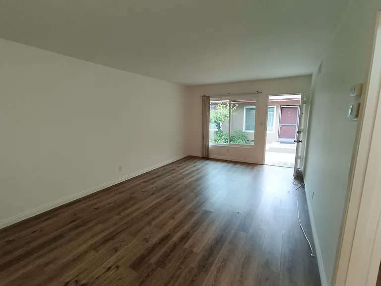 739 Southview Rd #C — Photo 3