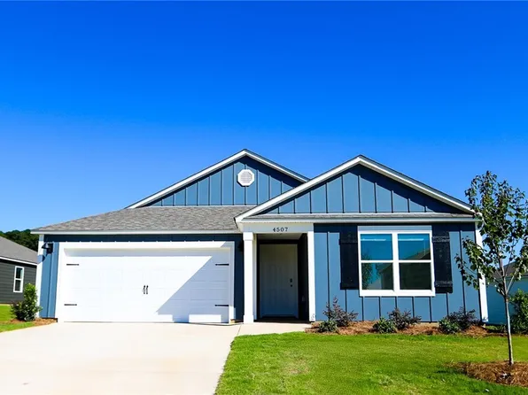 4507 Goldenrod Way, Northport, AL 35473