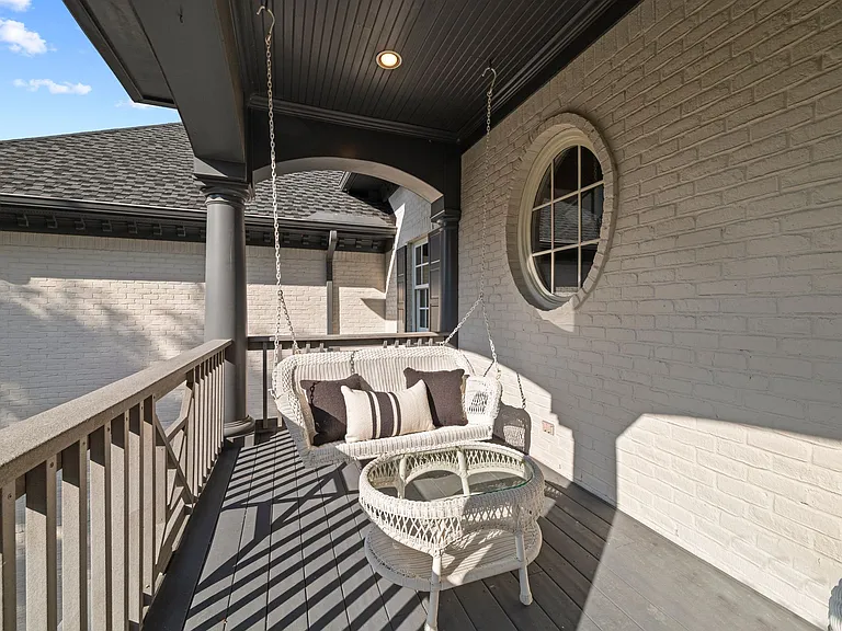937 Travelers Ct — Photo 8
