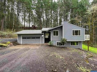 23468 Lewis Dr, Philomath, OR 97370