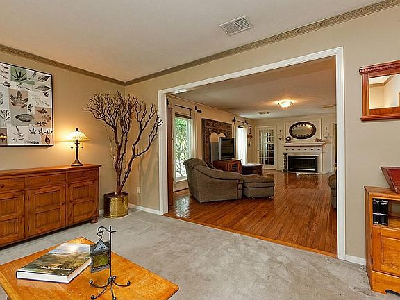 3rd image of 2009 Coral Cove Ct