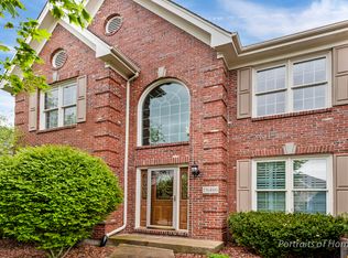 1N486 Seminole Ln, Winfield, IL 60190