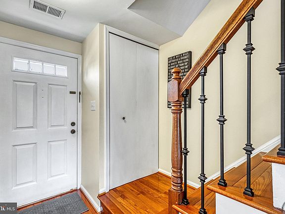 4th image of 14407 Manassas Gap Ct