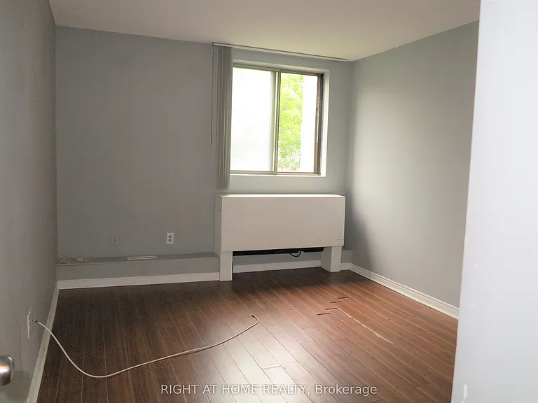 570 Proudfoot Ln #509 — Photo 13