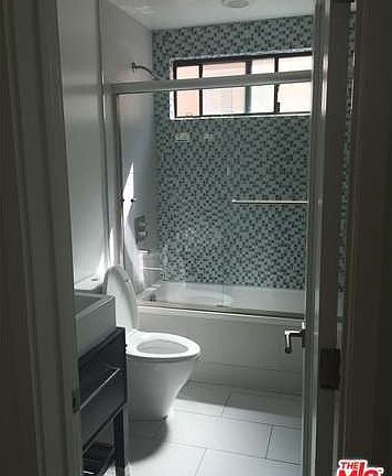 3rd image of 931 N Alfred St APT 307