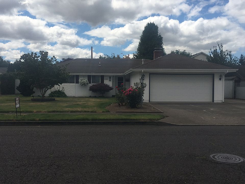 1380 Westwood Dr., Stayton
