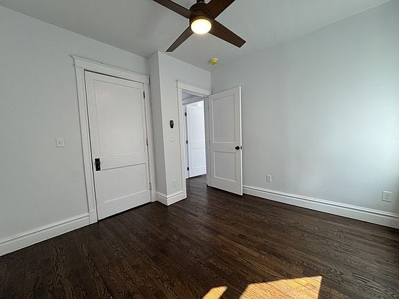 5th image of 5009-5011 S Broadway St #5011A