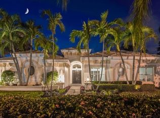 213 Charleston Ct, Naples, FL 34110
