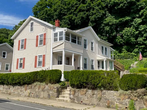 165 Derby Avenue, Derby, CT 06418